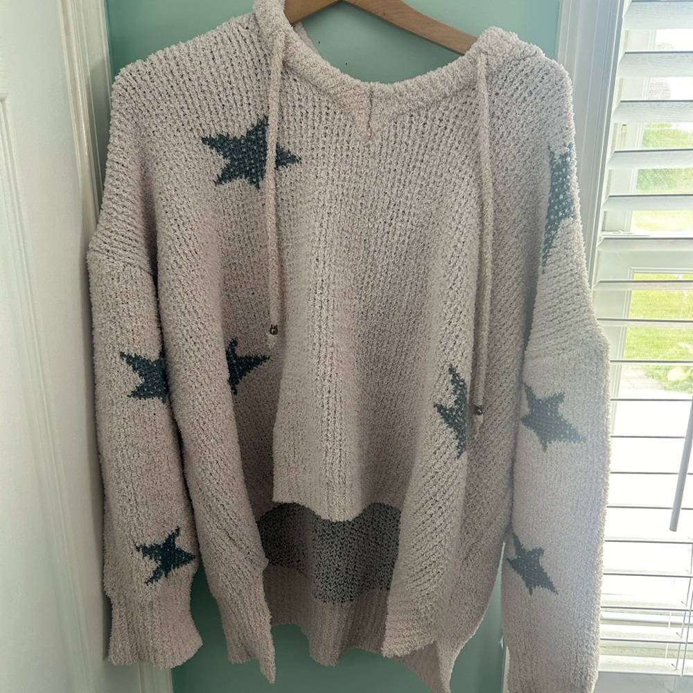 Lott star sweater